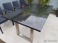 Luxusný jedálenský stôl z kameňa a nereze Xplory 100x200cm