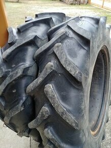 Predám pneumatiky na traktor - 1