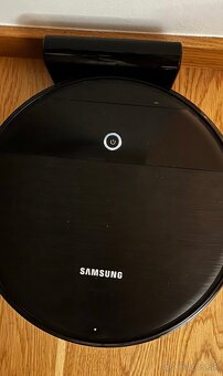 Samsung roboticky vysavac s mopom