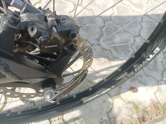 Celodpruženy bicykel Btwin 530