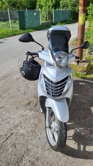 Malaguti Centro 125 7.7kw nová STK