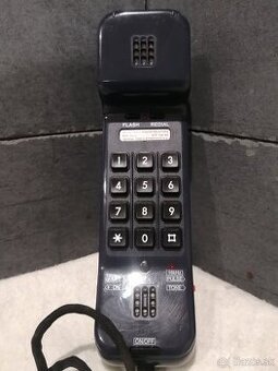 Tesla - zkušební mikrotelefon 4FP