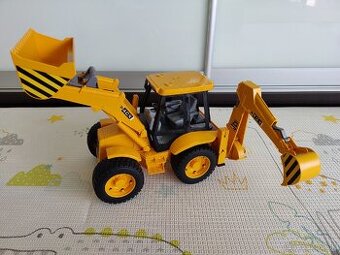 BRUDER JCB 4CX traktor