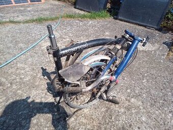 Skladací bicykel Brompton
