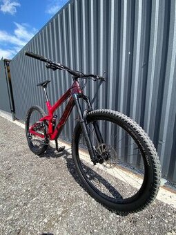 Trek Slash 9.7 Cobra Blood to Magneta Fade, Carbon - 1