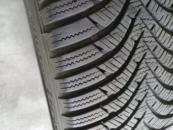 Pneumatiky R16 195/45 H84