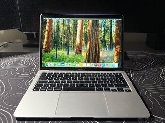 Apple MacBook Air M1 – svetlo šedý, 16GB RAM, 256GB úložisko