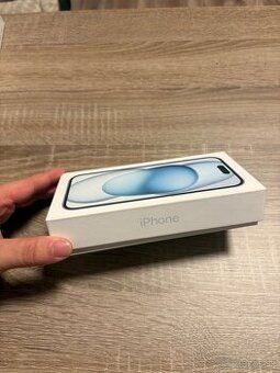 Predám iPhone 15 – 128 GB