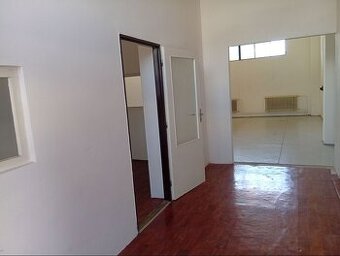 Komerčné priestory, Trenčín, Za mostami