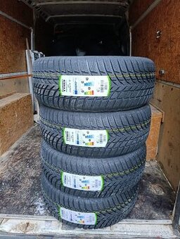 235/55 R 18 Nokian