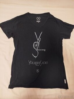 Darujem tričká + čapicu