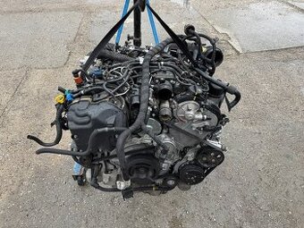 -----MASERATI LEVANTE 3.0 D Q4 V6-----