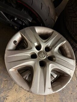 Puklice r17 opel 5x120