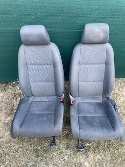 Predám sedačky na VW touran