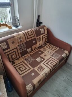 Predam mensiu rozkladaciu pohovku