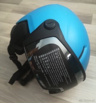 Detská prilba na lyžovanie a snowboard