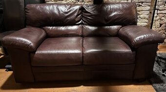 Krásna, pohodlná kožená dvojsedačka vo výbornom stave