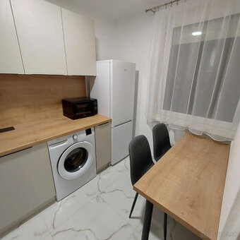 Na prenájom garsónka v Dunajskej Strede 📞 0903 509 294