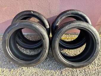 275/45 R21-2ks a 315/40 R21-2ks Pirelli Pzero - letné