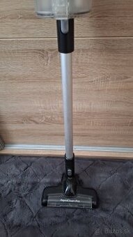 Tyčový vysávač/VIVAX