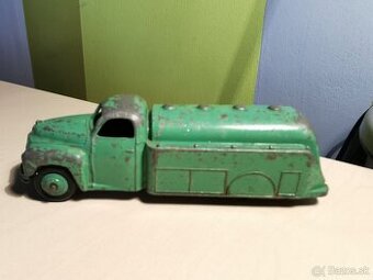 Dinky toys Studebaker Cisterna
