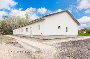 ALL INCLUSIVE l NA PREDAJ 3 MODERNÉ RODINNÉ DOMY V OBCI BLAH