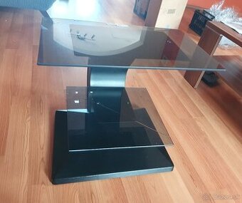 TV stolík