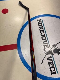 UPLNE NOVA PROFI HOKEJKA CCM JETSPEED FT4 PRO HANZ CUSTOM