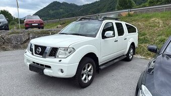 Nissan navara 2.5 diesel automat