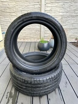 Dunlop SP SPORTMAXX GT 245/40 ZR19 98Y XL - letná pneumatika