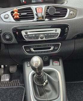 Renault grand scenic 1.5dci