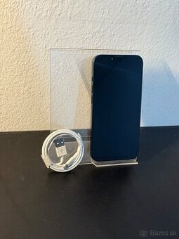 Predám Apple iPhone 13 256GB Black Bežné známky používania