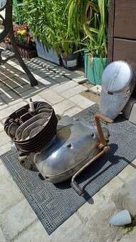 Predám motor na Manet M90