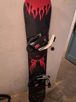 Predám snowboard spolu s topánkami