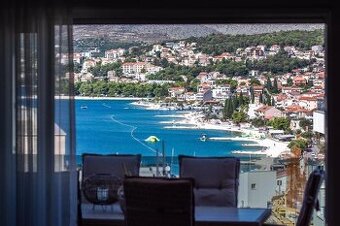 Chorvátsko luxusný štvorizbový penthouse s pekným výhľadom