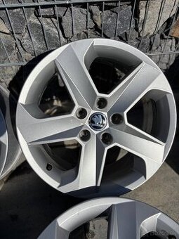 ✅ 5x112 r17 octavia 3