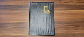 začatá zbierka Poľsko v staršom hrubom albume B5