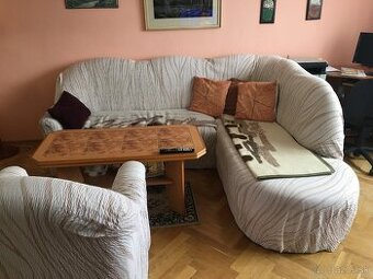 Nábytok retro darujem za odvoz