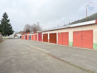 Garáž na ulici Puškinovej v Humennom, na predaj. - 1