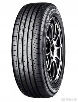 YOKOHAMA 225/55 R18 BLUEARTH-XT AE61 98V
