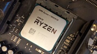 Kúpim AMD Ryzen 7 5800X3D