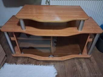 Stolik pod televizor