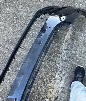 predni naraznik skoda superb iii 3 lift cerny 4pdc