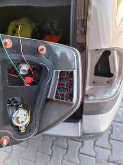 E83 opravná sada na LED zadné svetlá