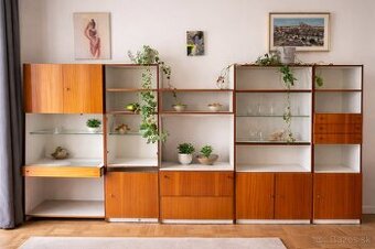 Darujem za odvoz obývačkovú stenu – zachovalý retro štýl
