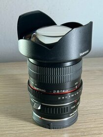 Samyang 14mm f/2.8 ED AS IF UMC Canon EF + adapter na Sony E