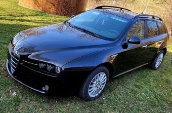 Rozpredám: Alfa Romeo 159 Sportwagon 1.9 Mjtd 110kw, 88kw,