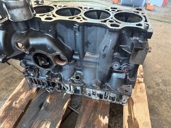 Blok motora Iveco Ducato 2.3jtd euro6