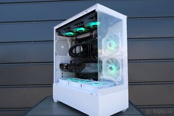 Herný PC, Ryzen 9 9900x3d, RX 9070 XT, 32GB RAM, SSD, 24m