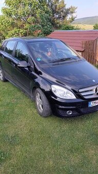 Mercedes Benz b160
